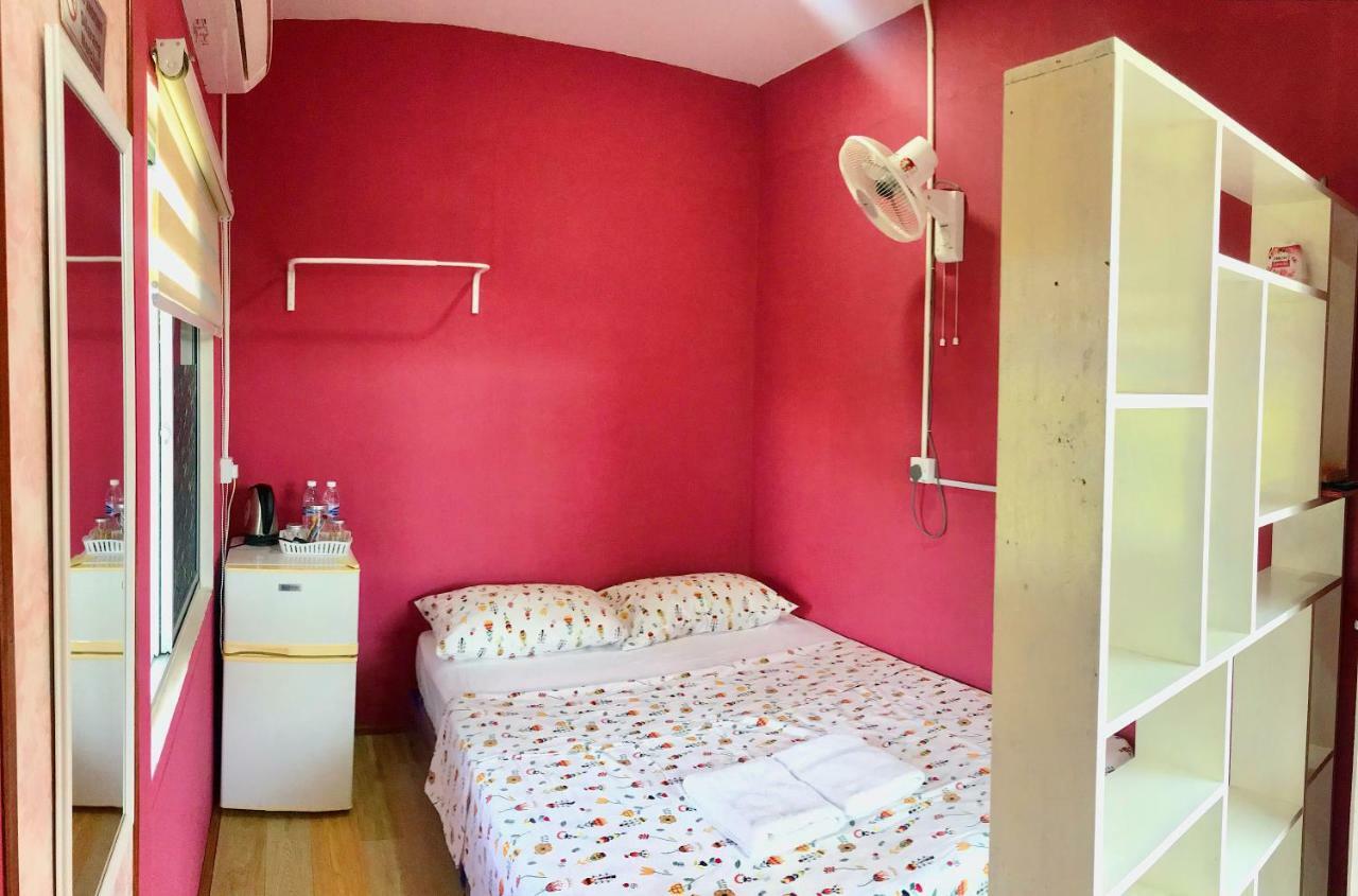 Merdeka Guest House 2 Kuching Buitenkant foto